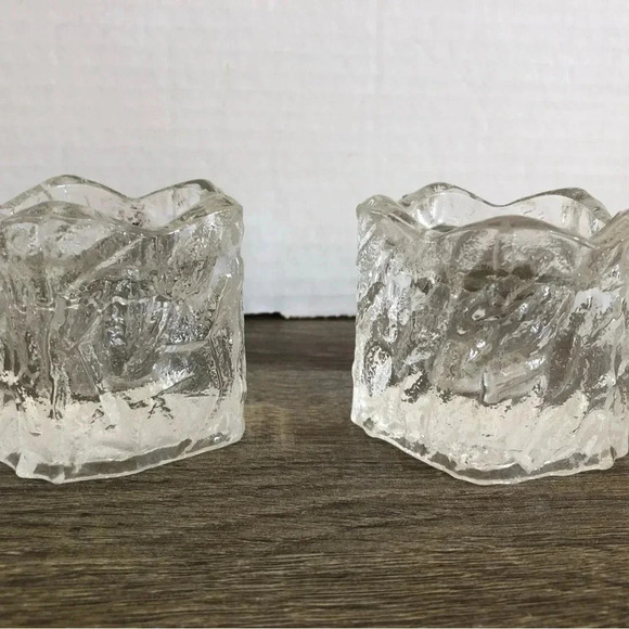 Vintage Ice Textured Candle  Holder - Picture 9 of 10